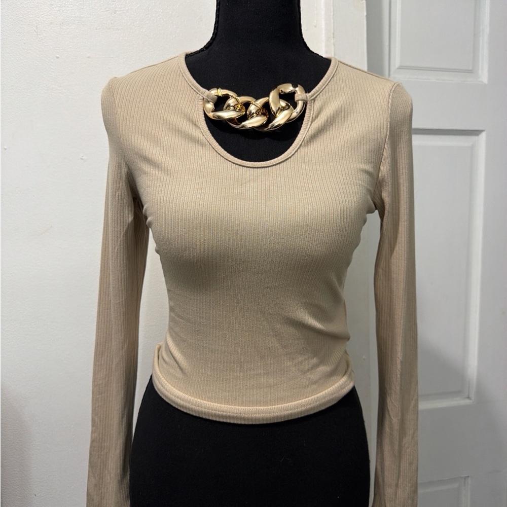 Women's Long-Sleeve Ribbed Top with Gold Chain Detail - Beige